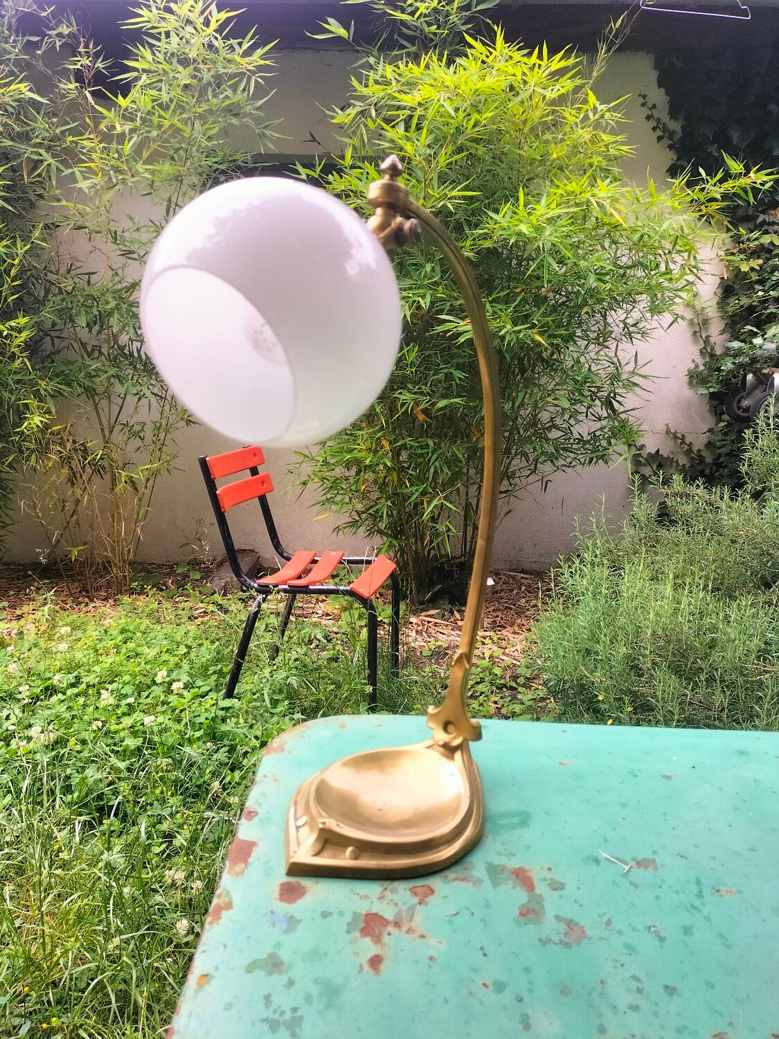 Art Nouveau bedside lamp