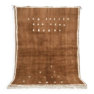 Tapis marocain Beni Ourain en laine marron