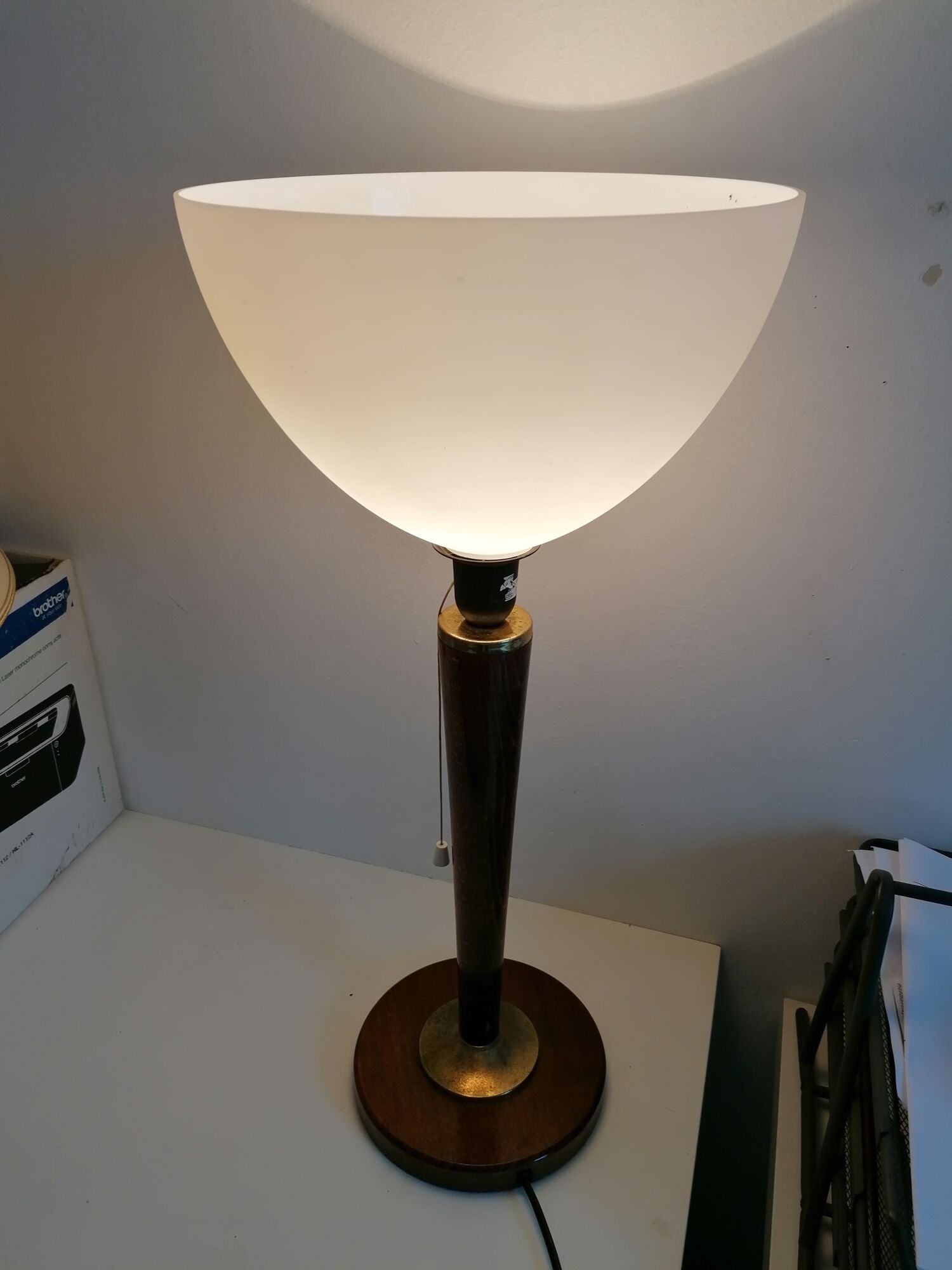 Lamp art deco foot wood Unilux opaline washbasin