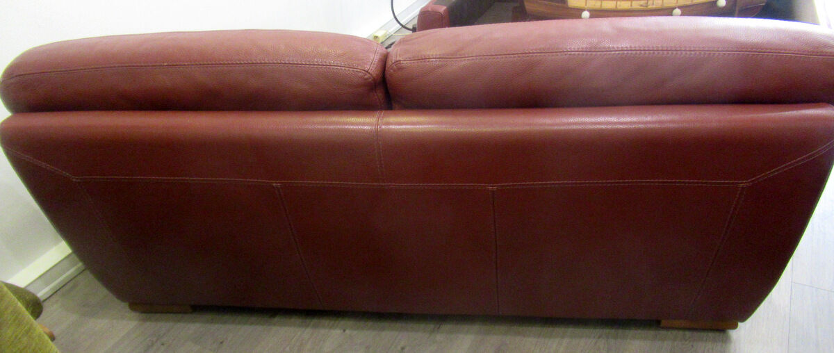 Leather sofa, 2 seats, Roche-Bobois brand