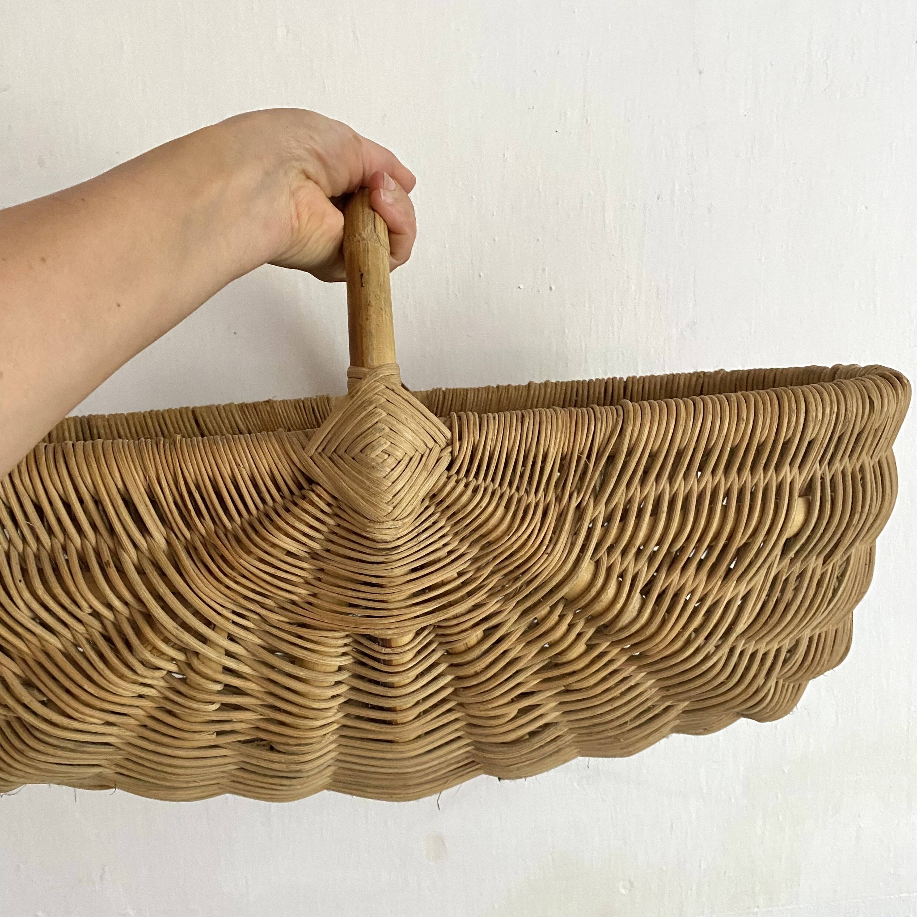 Grand panier ovale clair