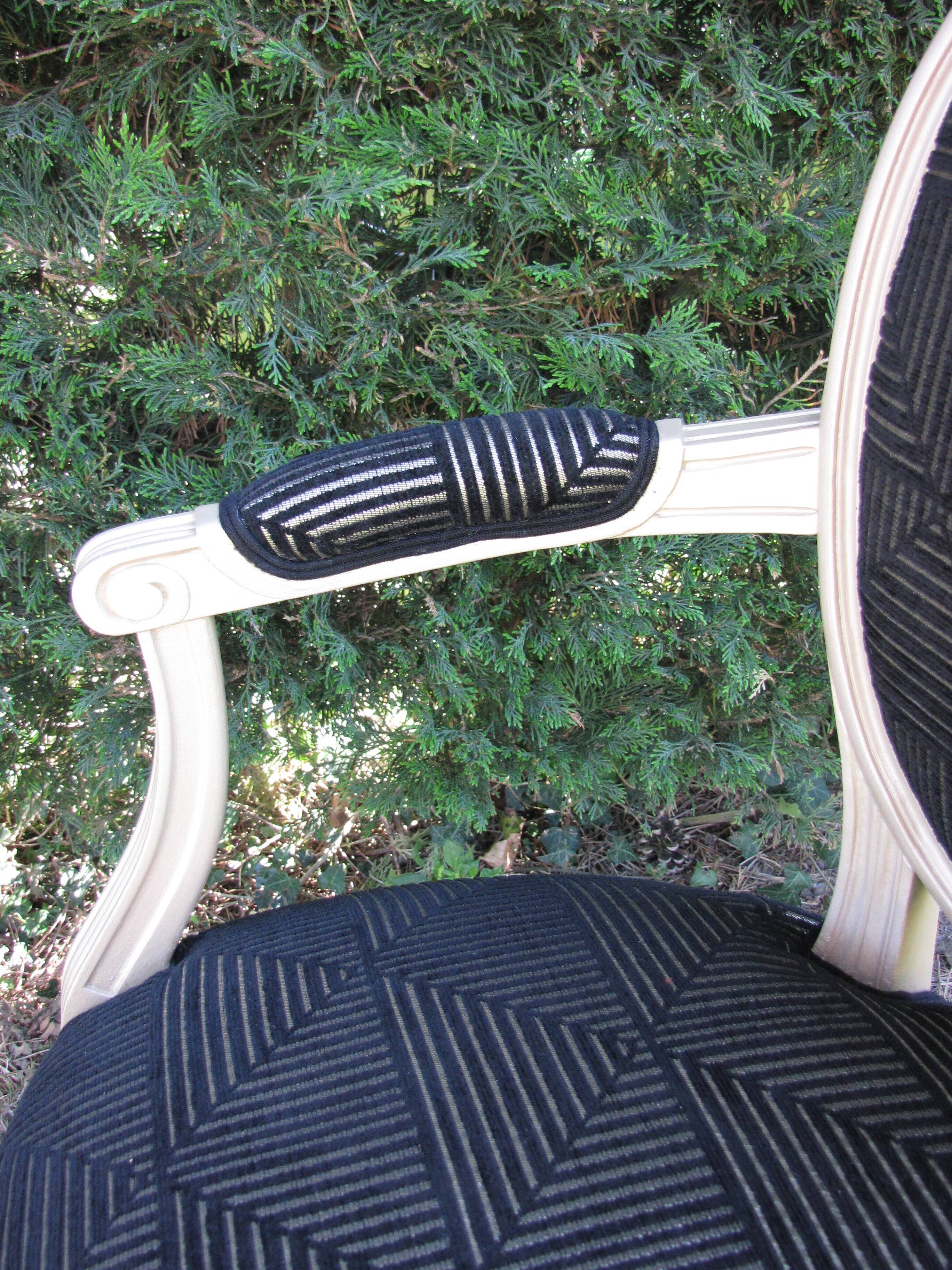 Fauteuil cabriolet style Louis XVI