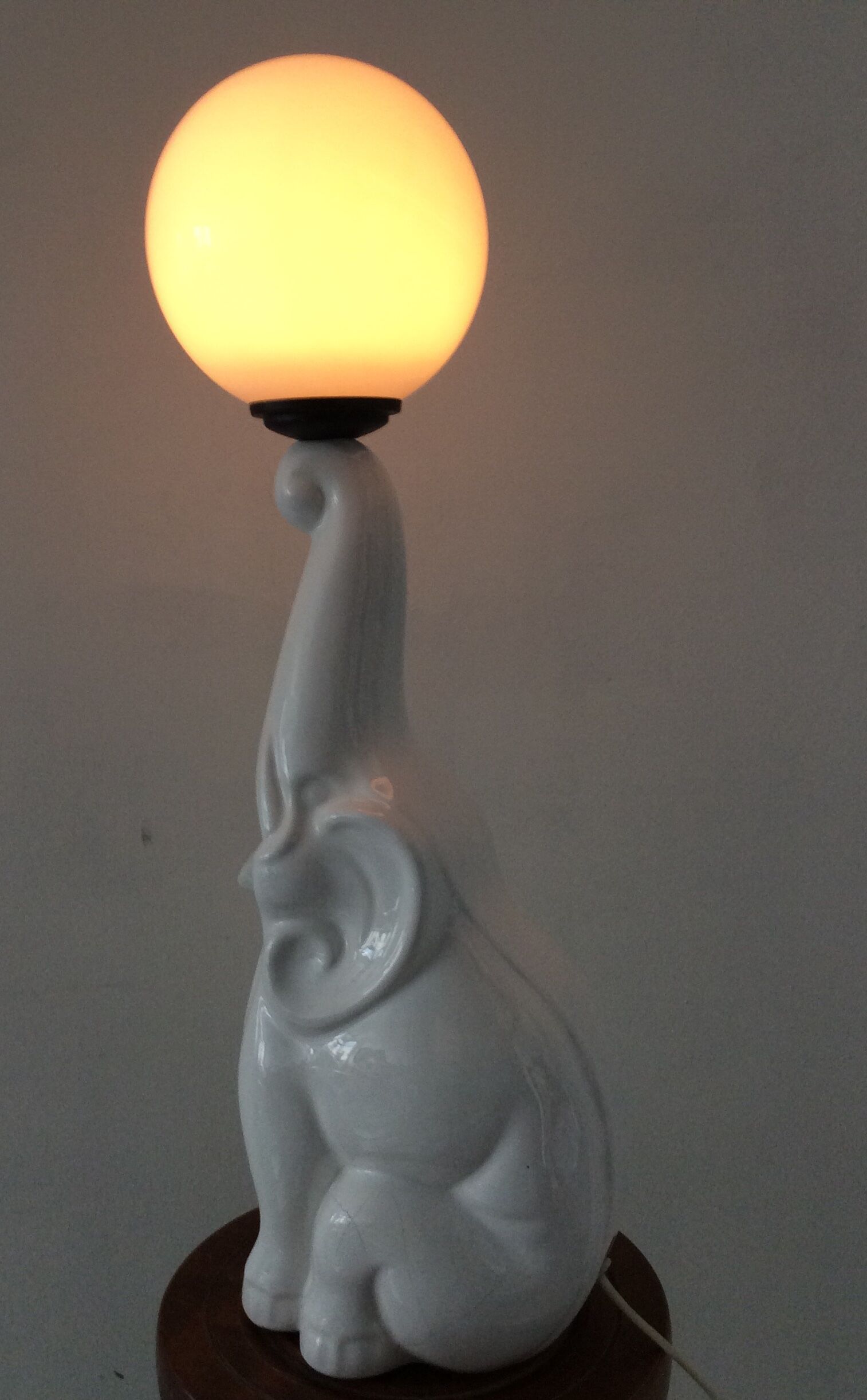 Vintage elephant lamp ceramic and opaline