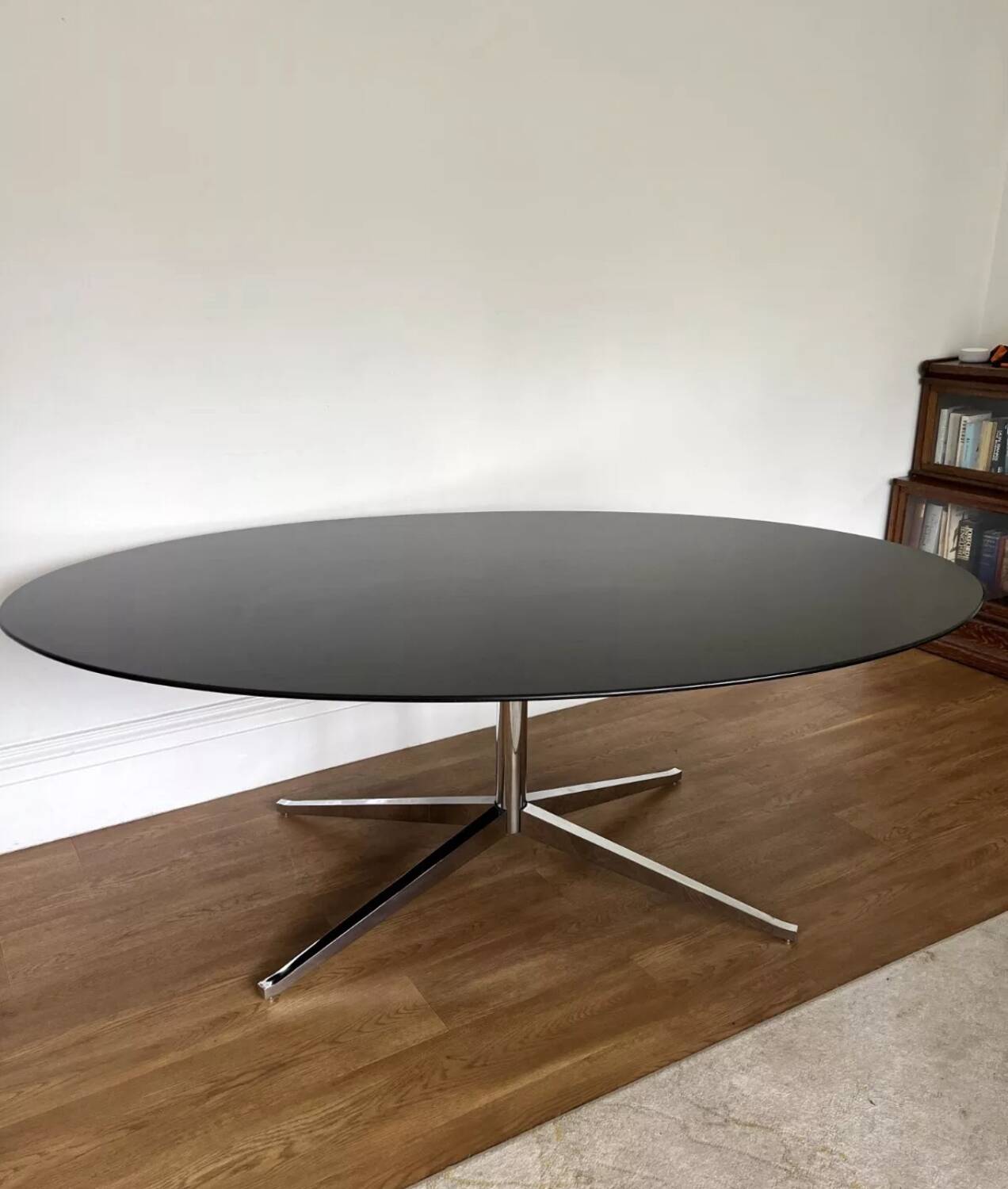 Knoll table 198