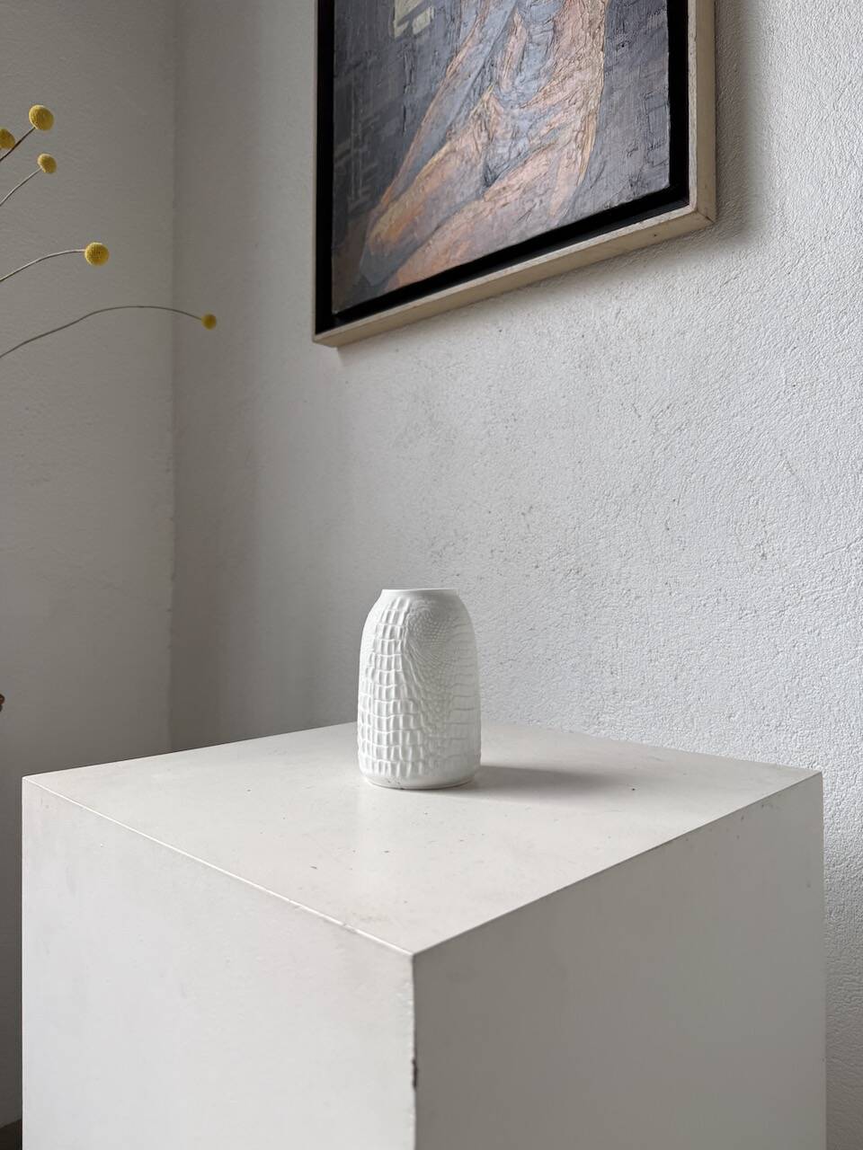 Kaiser porcelain vase python