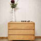 Vintage wooden chest of drawers