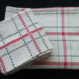 Nappe vintage et 8 serviettes en coton et lin  genre "linge basque" 1.33 x 1.76 m