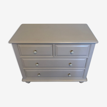 Baby chest of drawers in painted wood