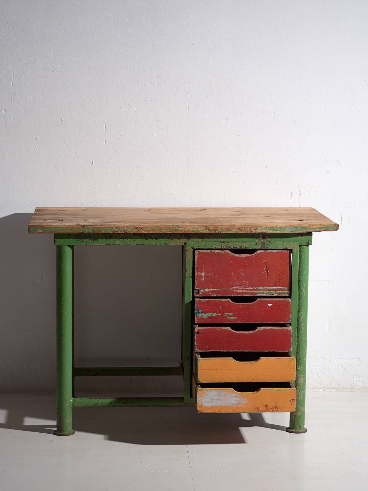 Bureau industriel vert (c.1960) #52