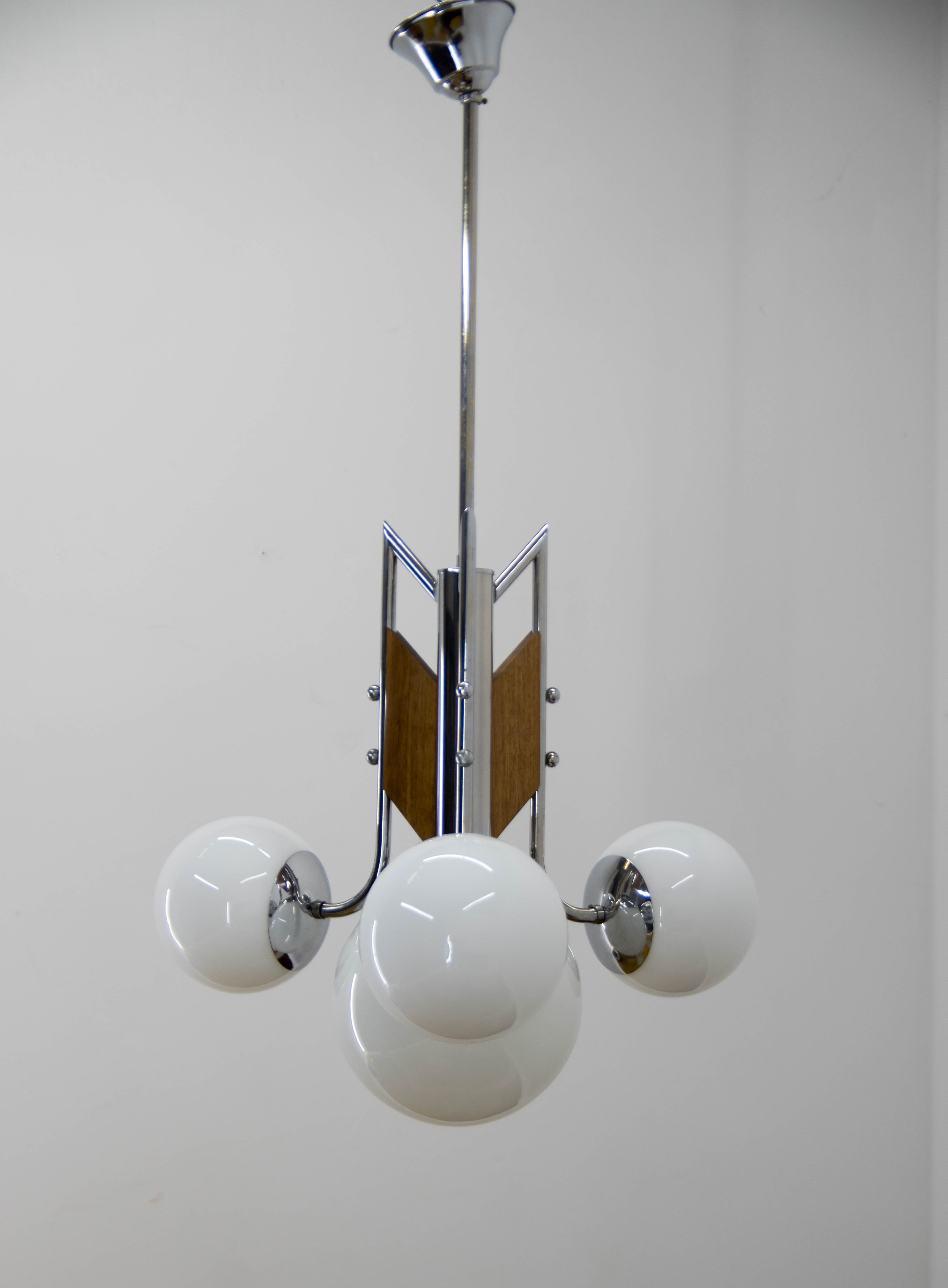 Wood and chrome functionalist chandelier, 1940s