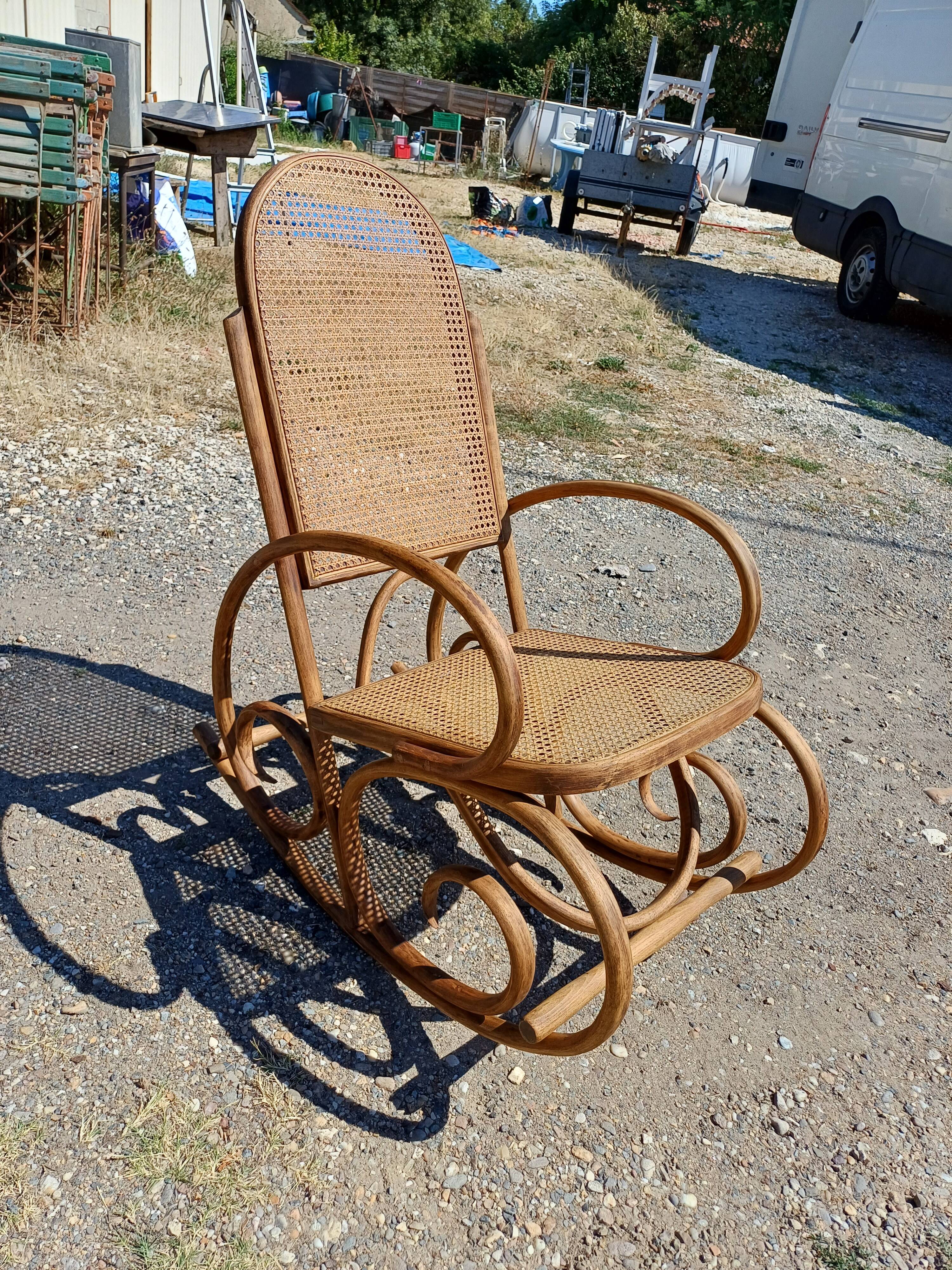 Rocking Chair Thonet 1930