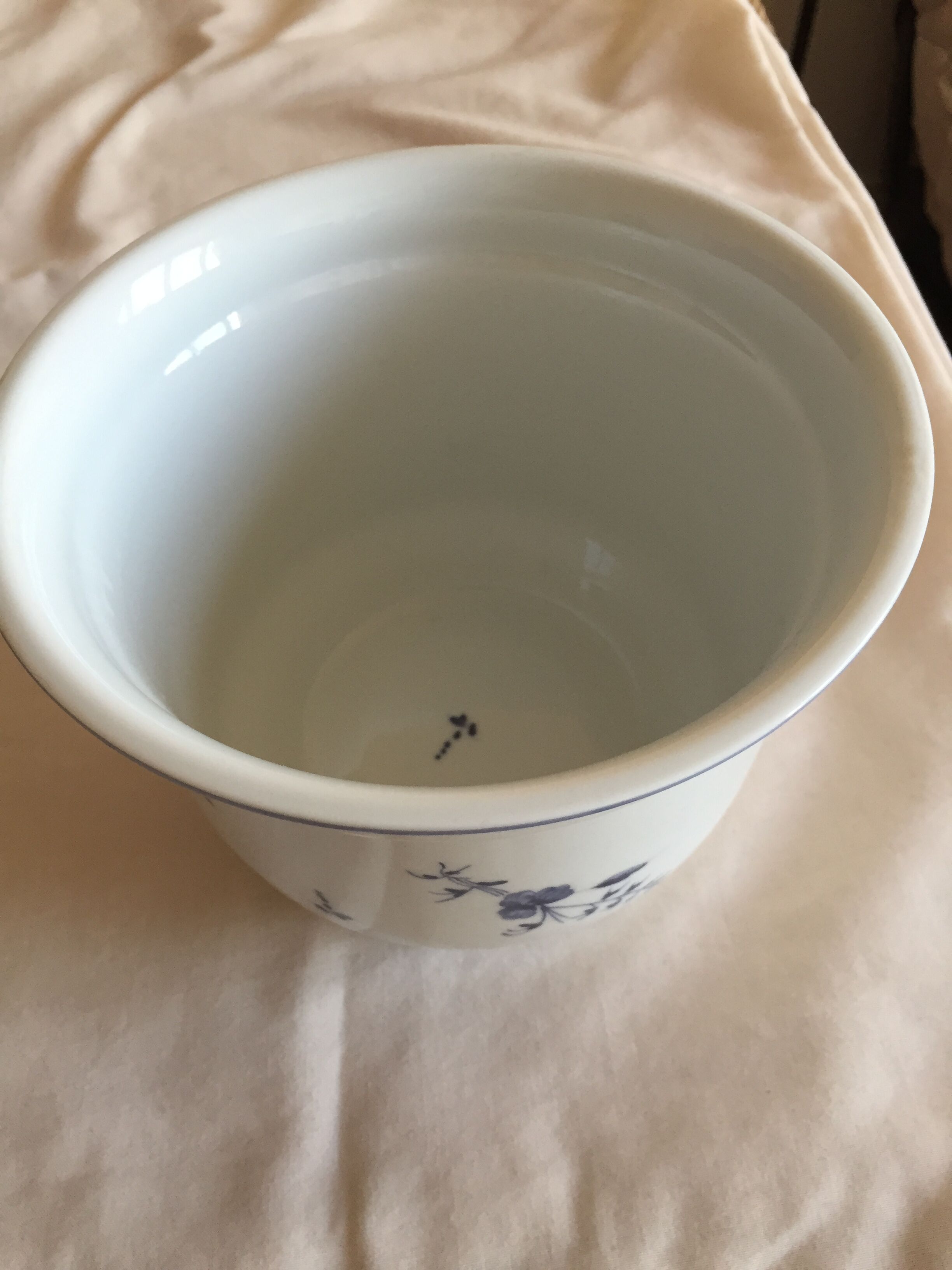 Cache pot porcelain