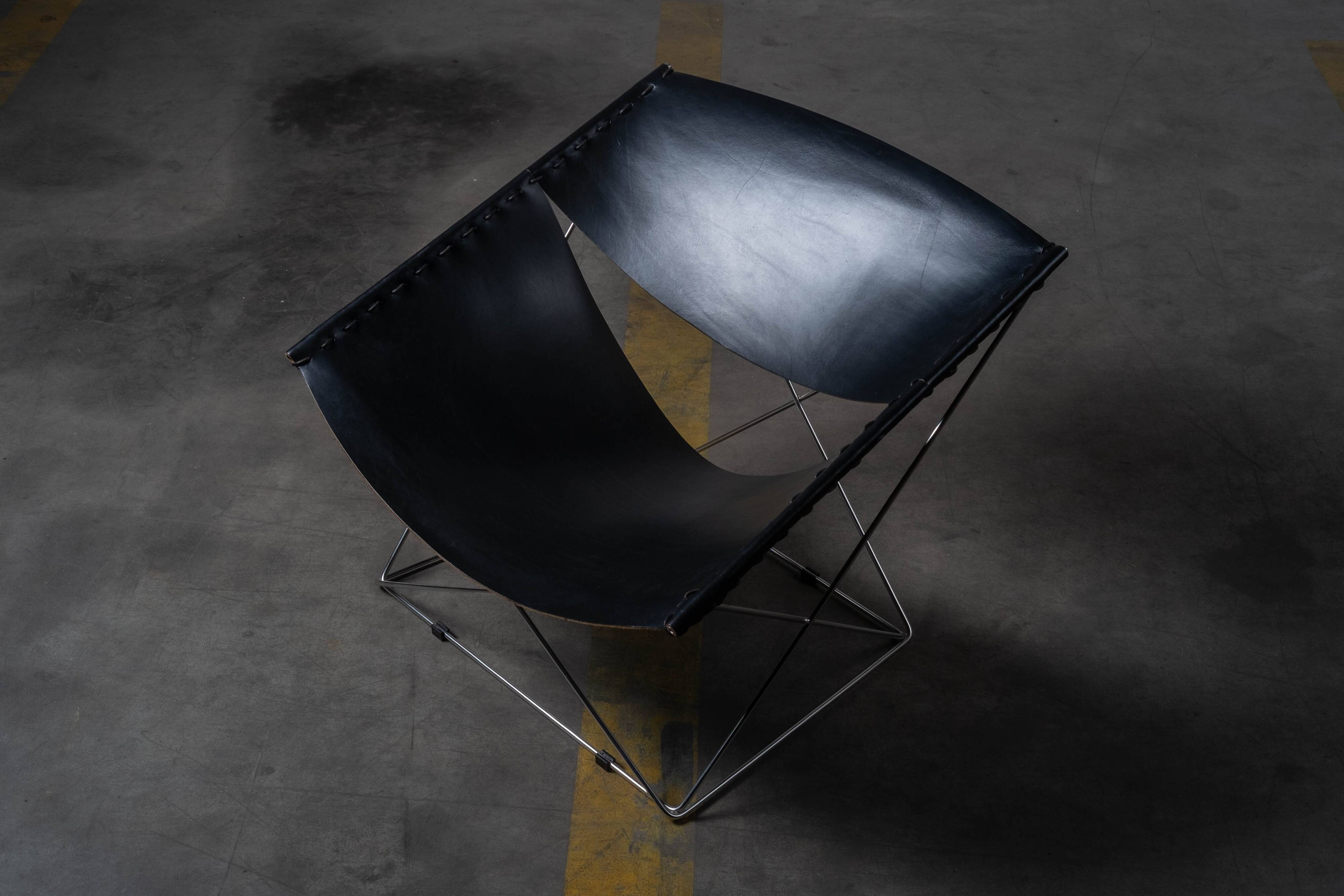 Pierre Paulin - Artifort F675 Butterfly chair