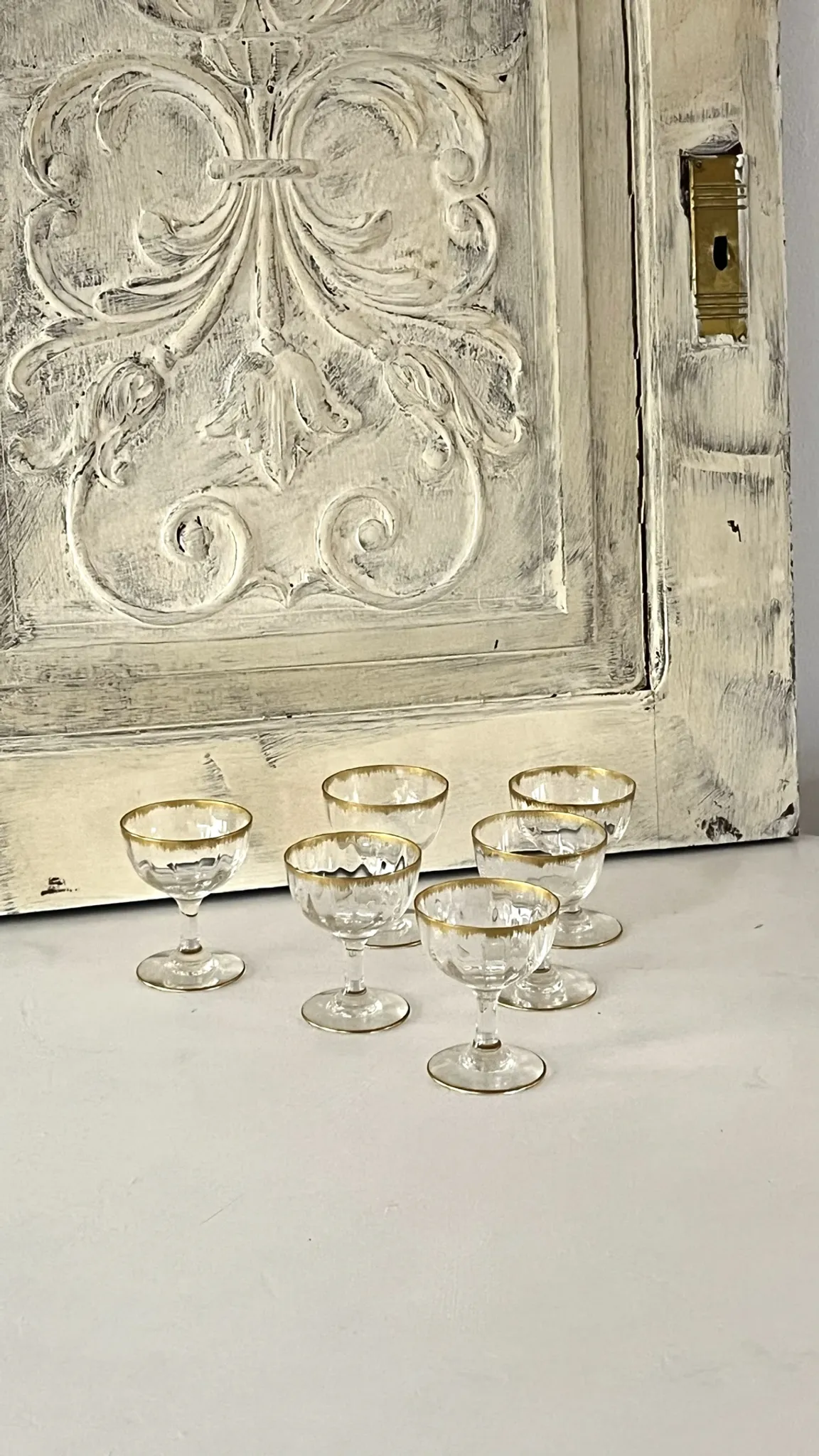 Liqueur Glasses, Vintage French Set of 6 – Gold Rimmed Stemware