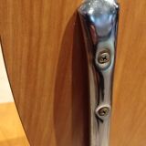 Griffon formica chair