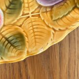 Round earthenware dish decorated with fruit in Sarreguemines slipware