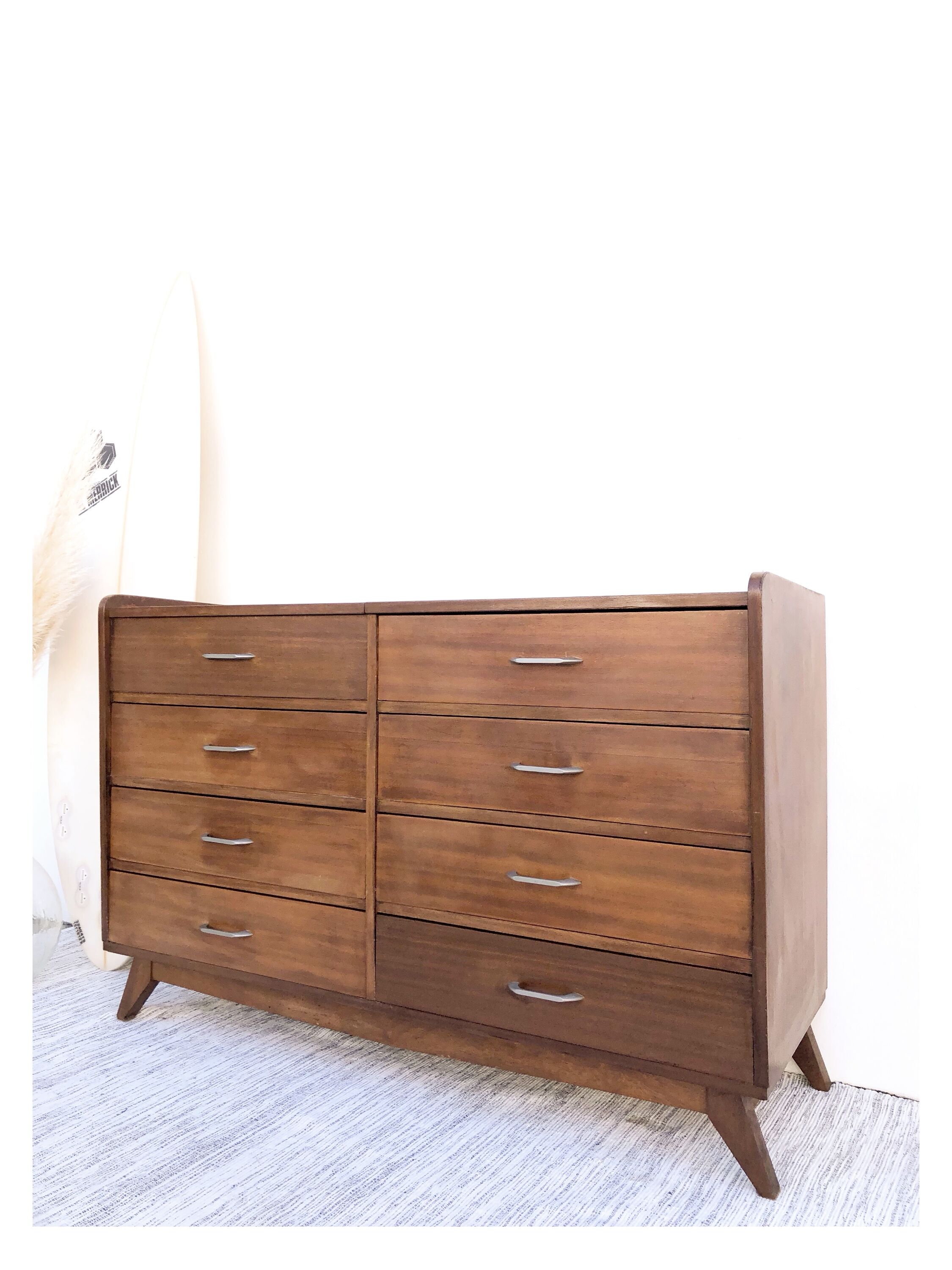 Vintage chest of drawers