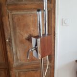 Adjustable floor lamp