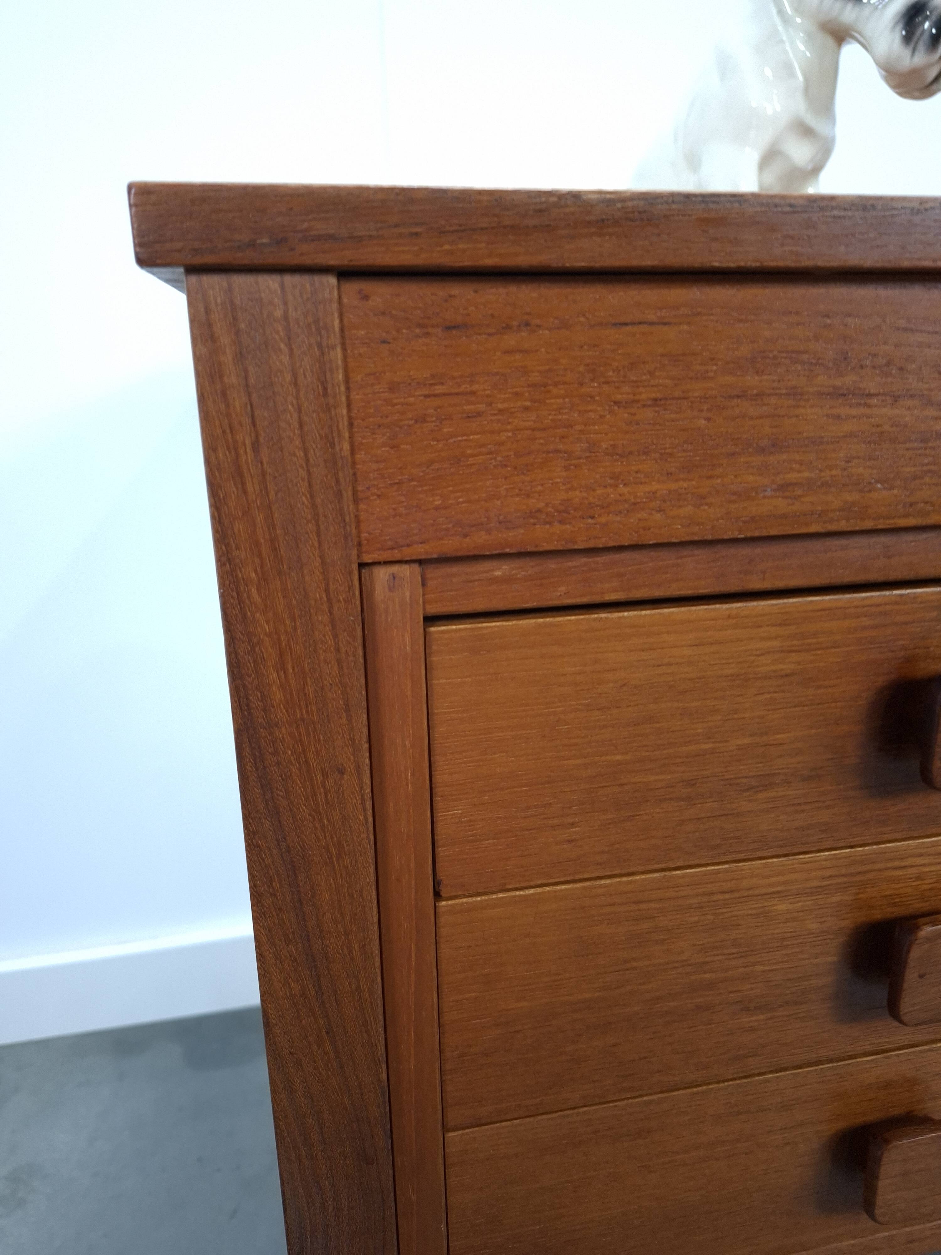 Teak vrijstaand bureau met lade uit Denemarken