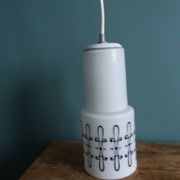 Suspension lampe abat jour verre motif arabesque