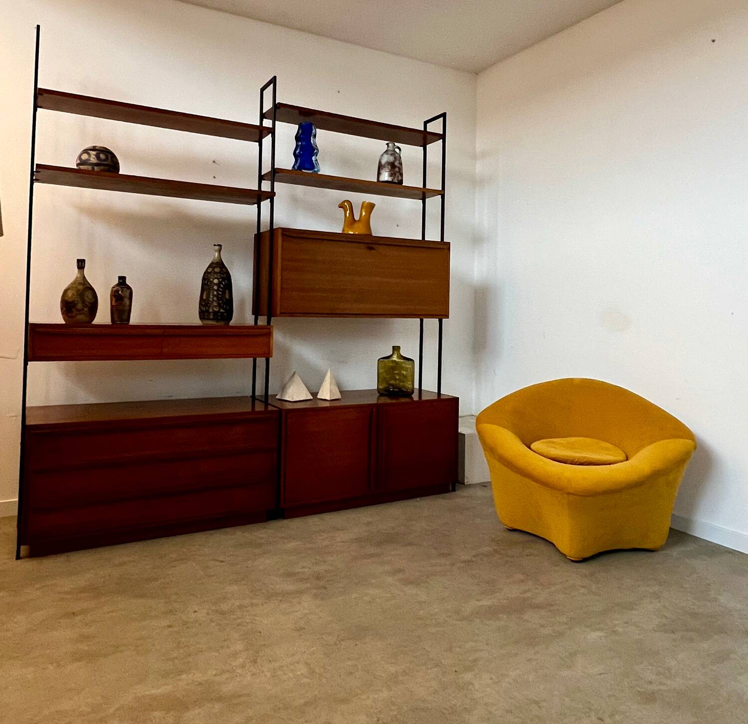Ancienne étagère modulable  en teck et métal design scandinave des années 60 vintage
