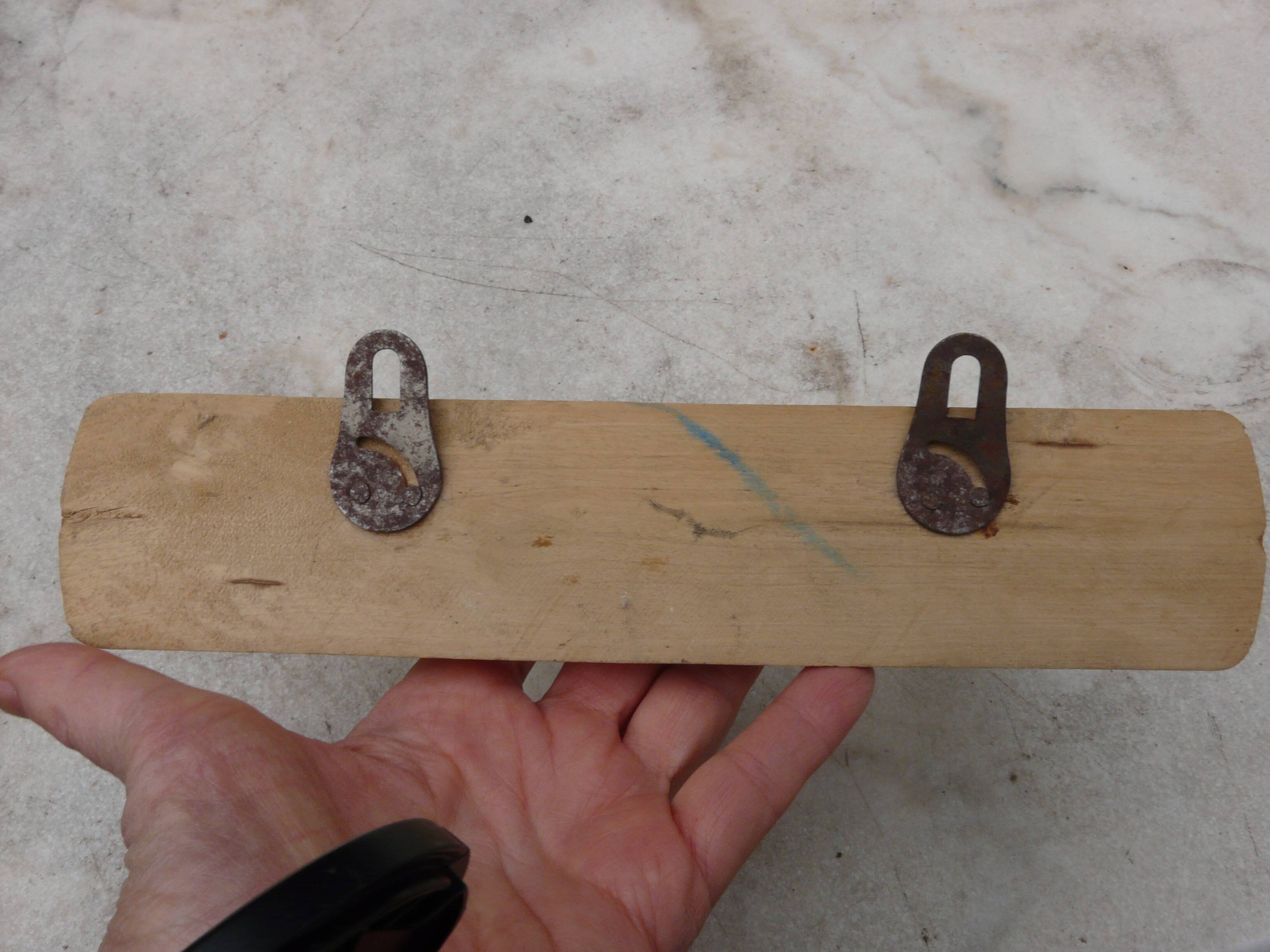 50s wall-mounted wooden coat rack with 2 hooks