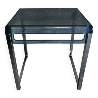 Table de chevet en plexiglas bleu et métal chromé, 1970
