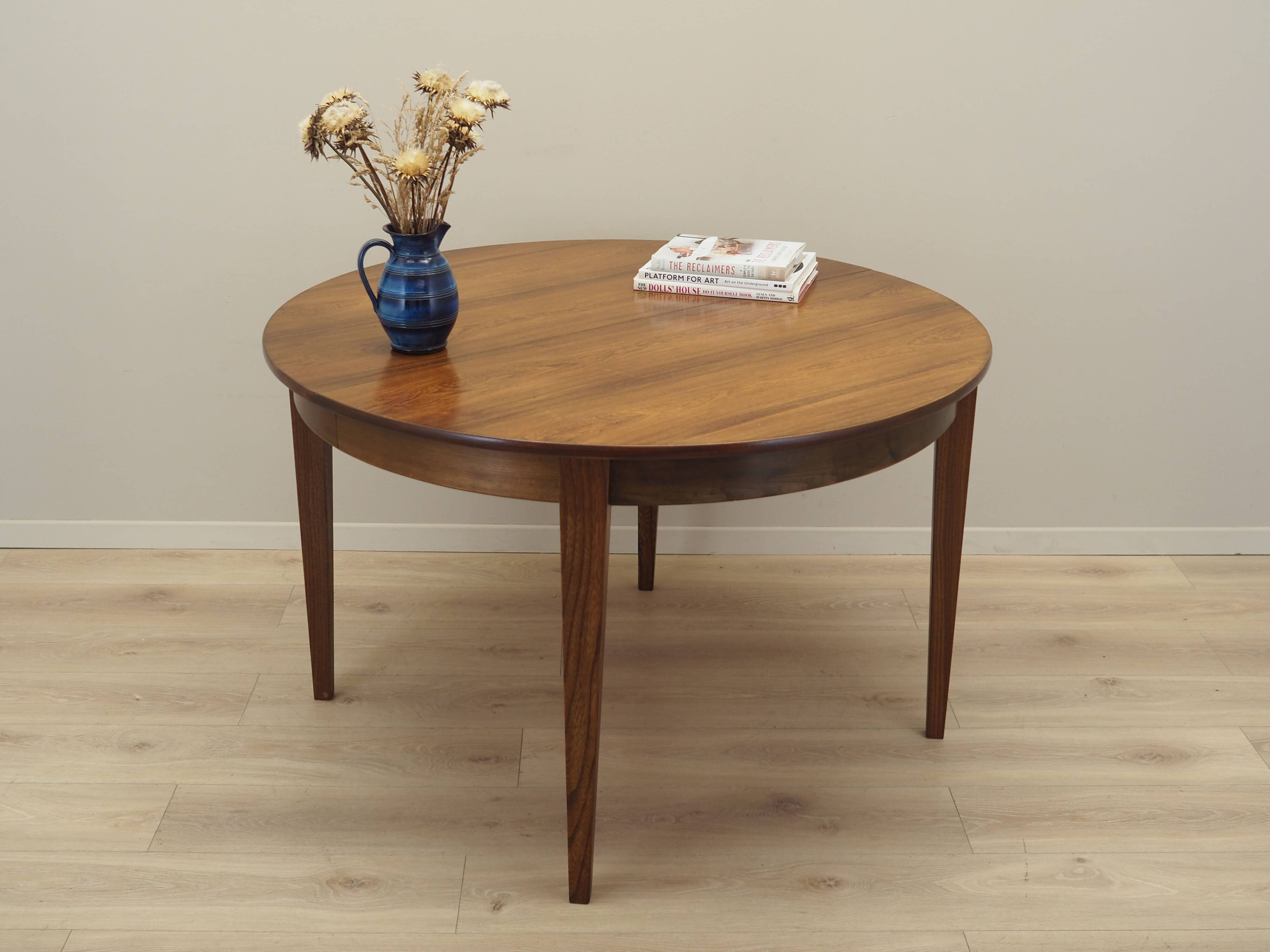 Round rosewood table, Danish design, 1970s, production: Denmark