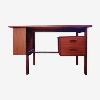 Bureau scandinave avec niche sur le coté