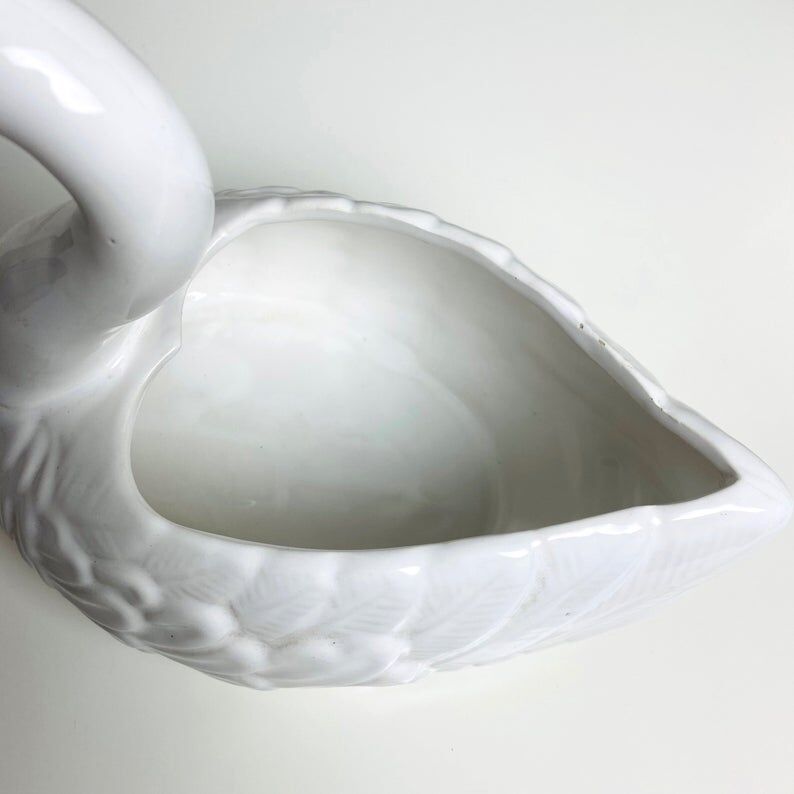 Lot de deux pots de fleur vintage cygne