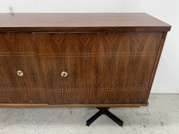 Enfilade Scandinave en bois de placage  et piètement en fer XX siècle
