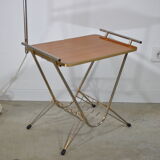 Smooth floor lamp magazine holder