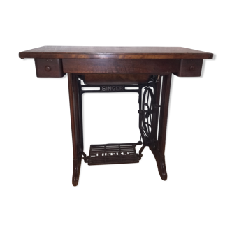 Singer 1912 sewing machine console