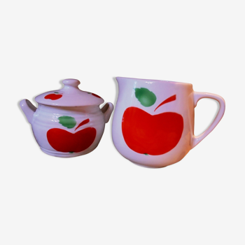 Vintage apple Hungary set