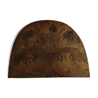 Ancient carved African box