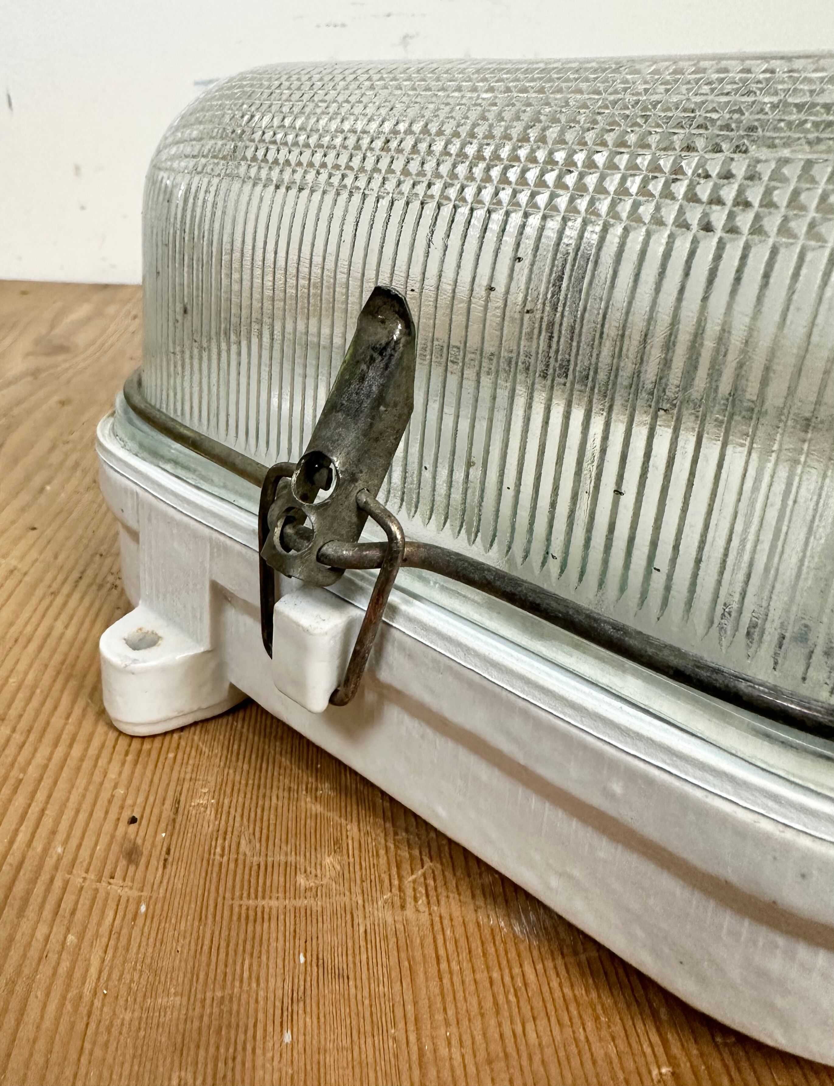 Industrial White Porcelain Wall Light with Ribbed Glass, 1970s