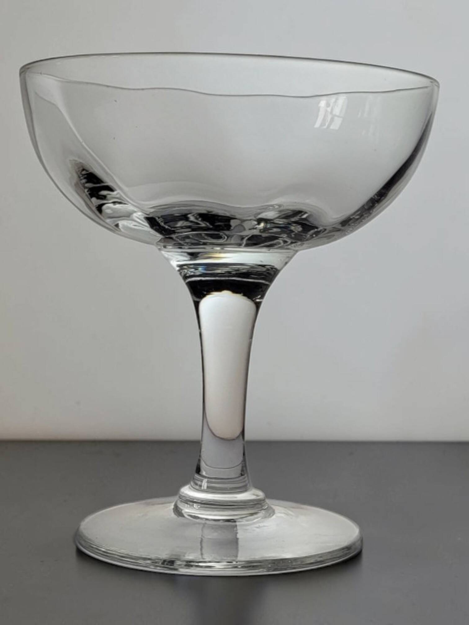 6 champagne coupes