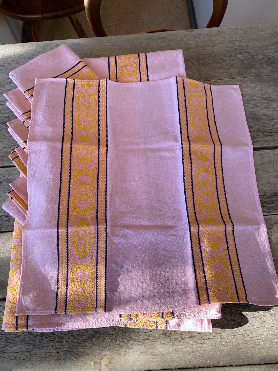 Nappe avec ses 6 serviettes