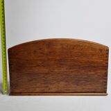 Porte lettres ancien en bois verni, 30 cm