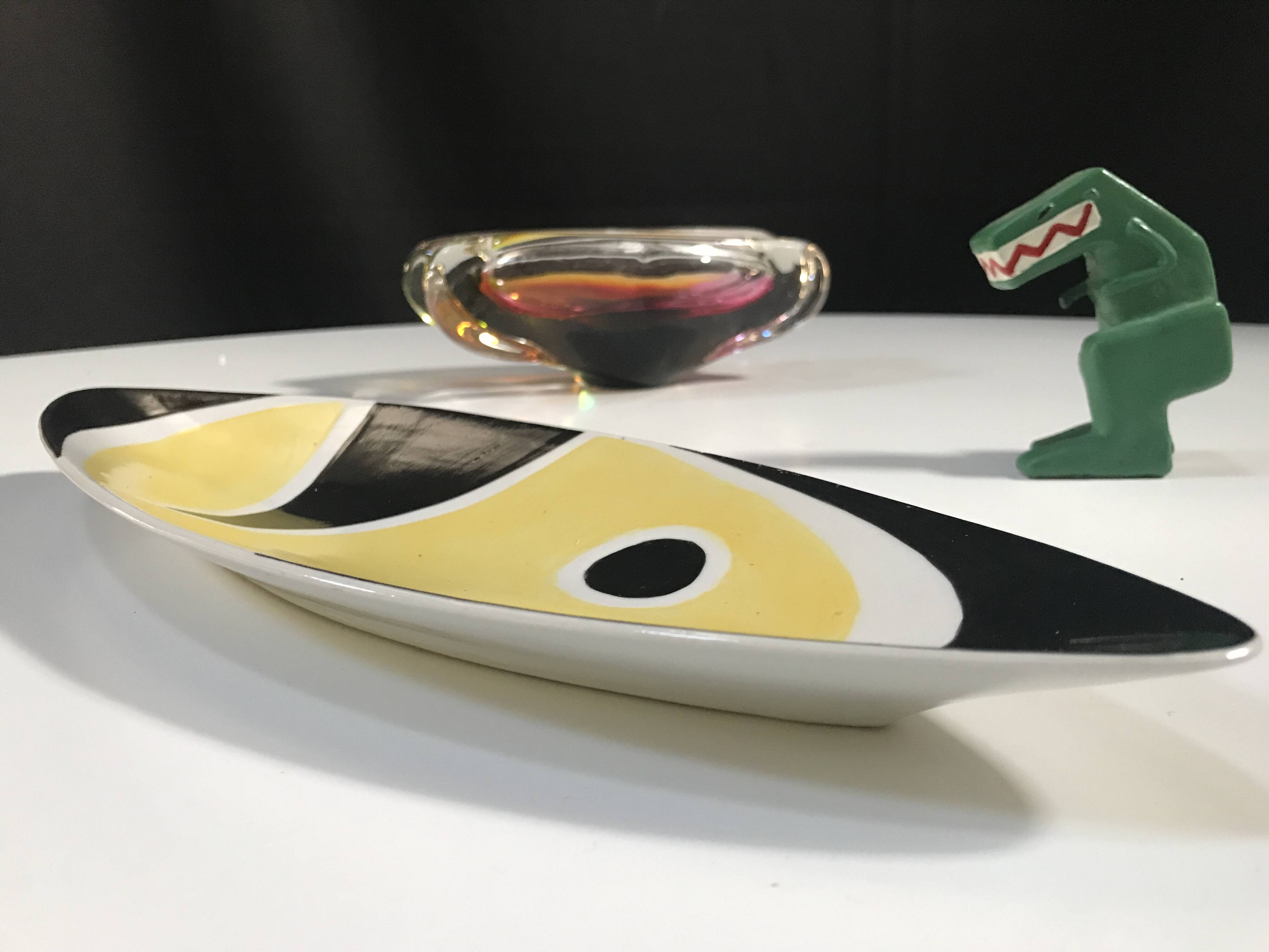 Dish • Vintage Centerpiece • “9736” • Kovács István • Zsolnay • 1962