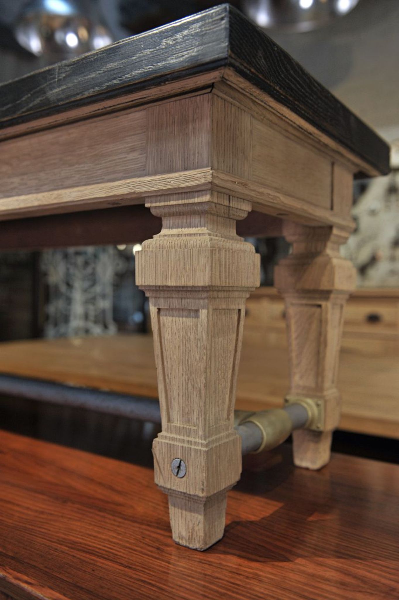 Ancient bench in solid oak and french bank brass