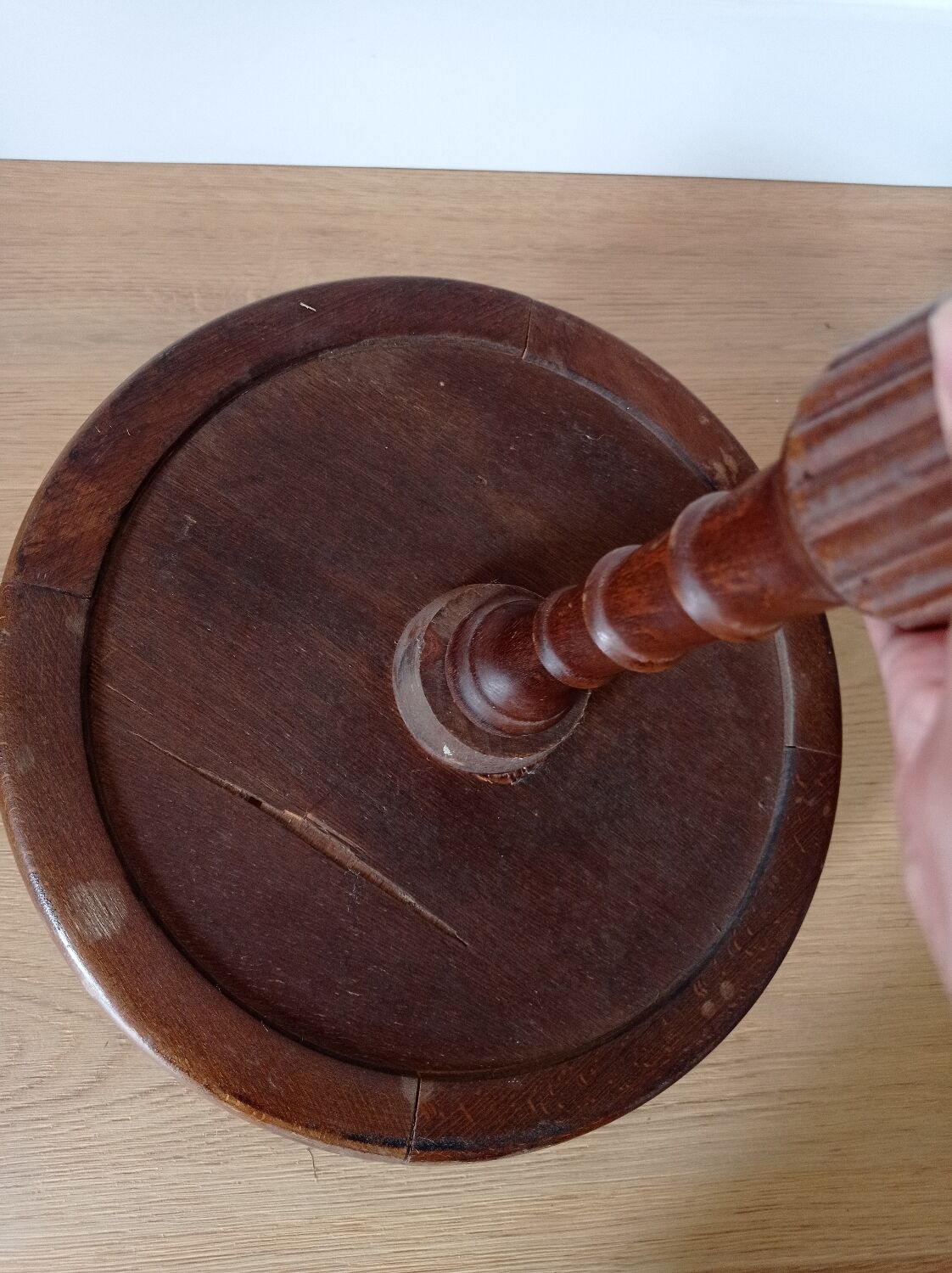 Wooden pedestal table