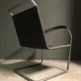 Bas Van Pelt Fauteuil Pour EMS Overschie