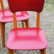 Set of 4 vintage chairs from the 50s in blond beech and red leatherette