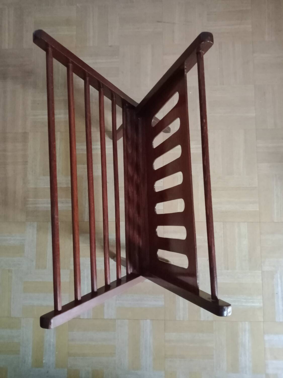 Cees Braackman folding magazine rack