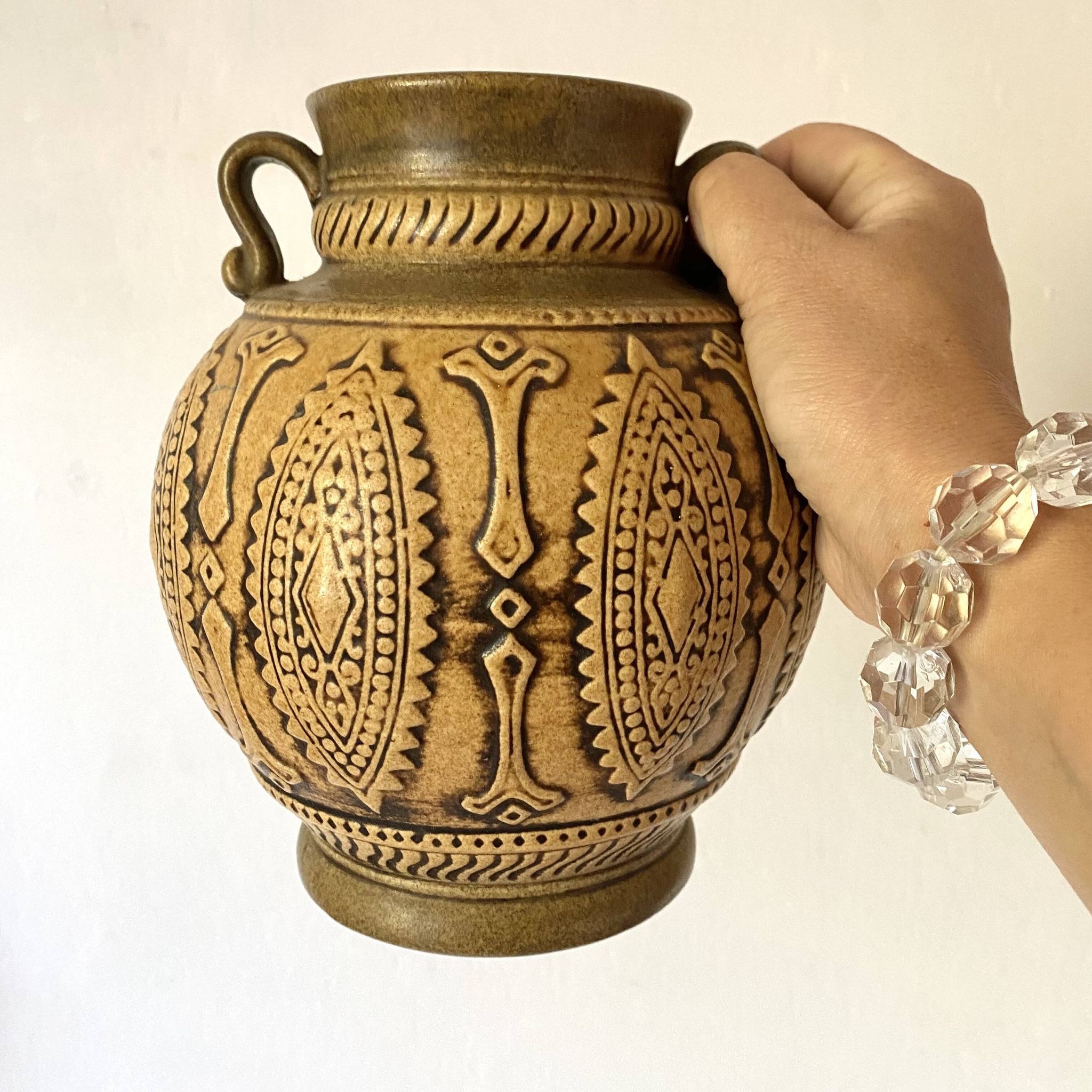 Ceramic vase from the 70s