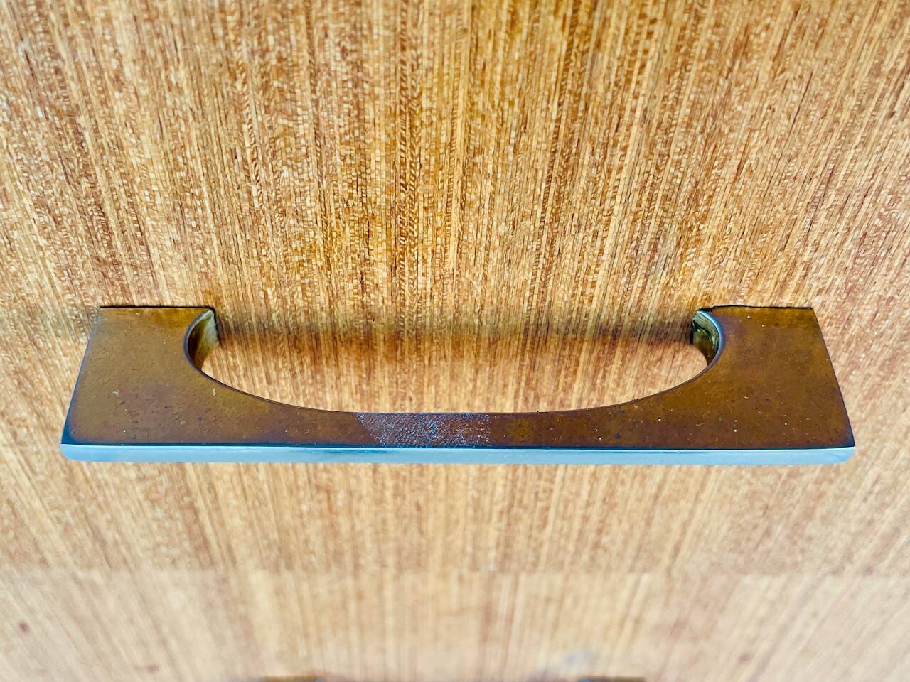 Vintage chest of drawers with 4 drawers by Capelle, circa 1960s.