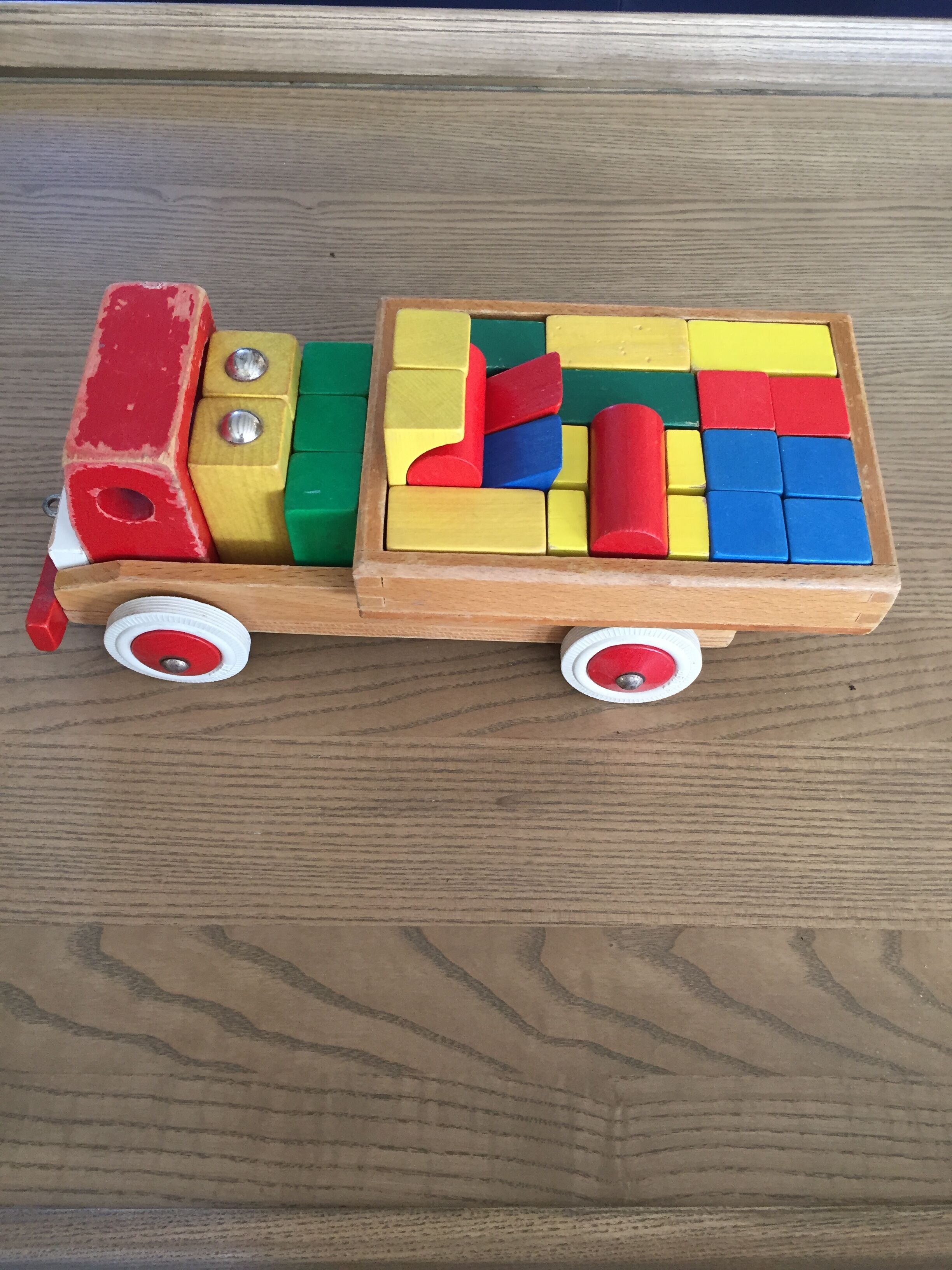Vintage wooden educational games (truck & tablet)