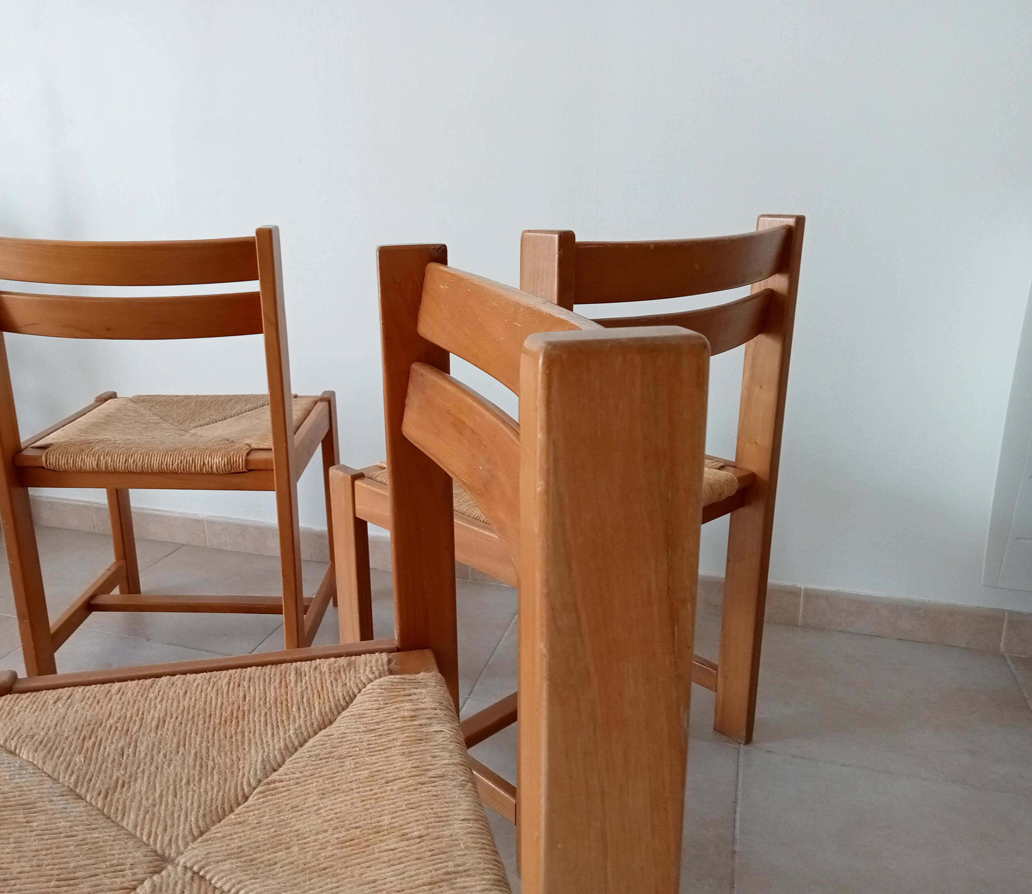 Set of 2 vintage chairs in solid elm and rush in the style of Regain/Asserbo.