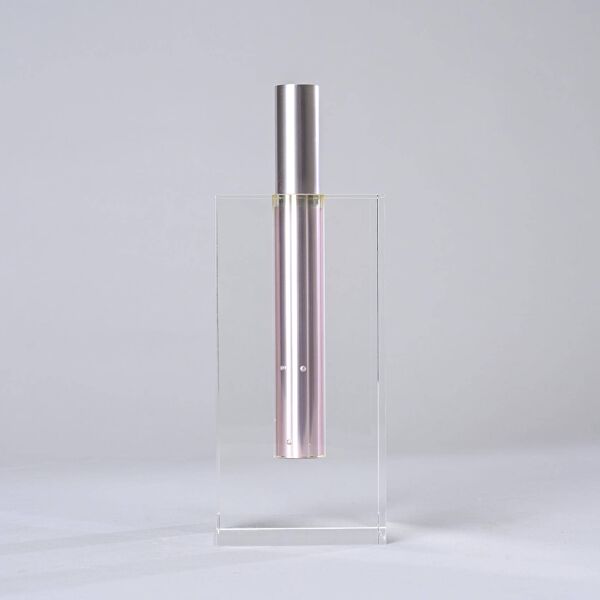 Vase #1 par Shiro Kuramata, vers 1980, Japon